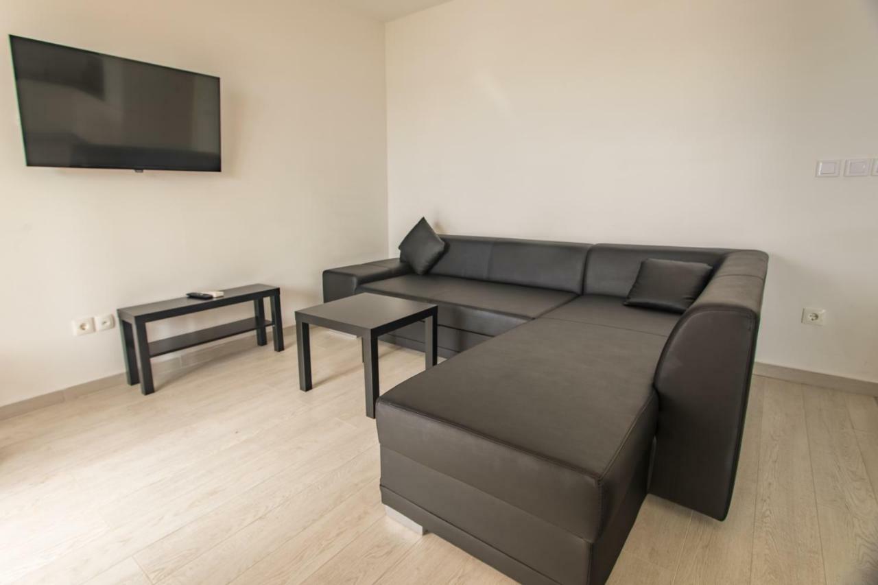 Apartmani Marija Jakir เบรลา ภายนอก รูปภาพ